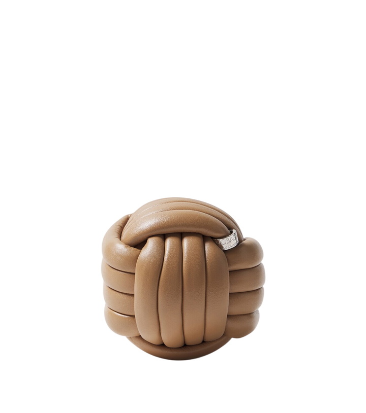 Photo: Giobagnara Nodo leather paperweight