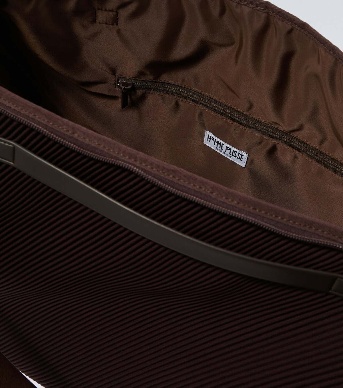 Homme Plissé Issey Miyake Pleats duffel bag Homme Plisse Issey Miyake