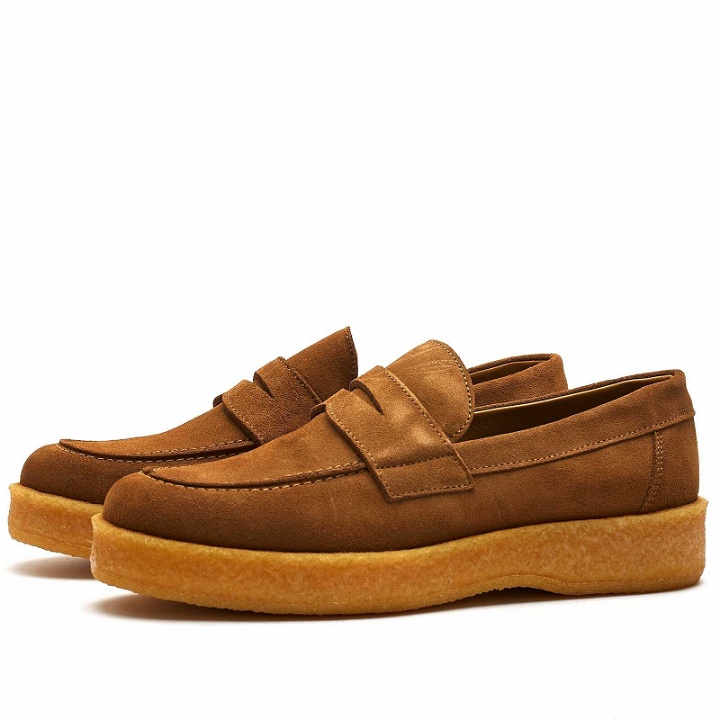 Photo: VINNY'S Men's Yardee Creeper Loafer in Sand Suede