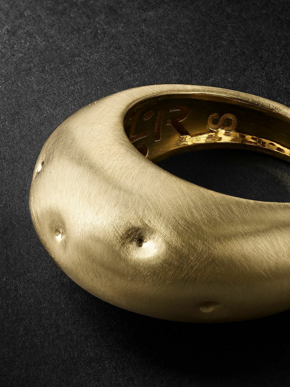 Lauren Rubinski - Gold Signet Ring