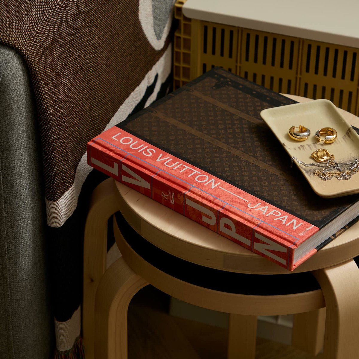 Rizzoli Louis Vuitton and Japan in Florence Müller 