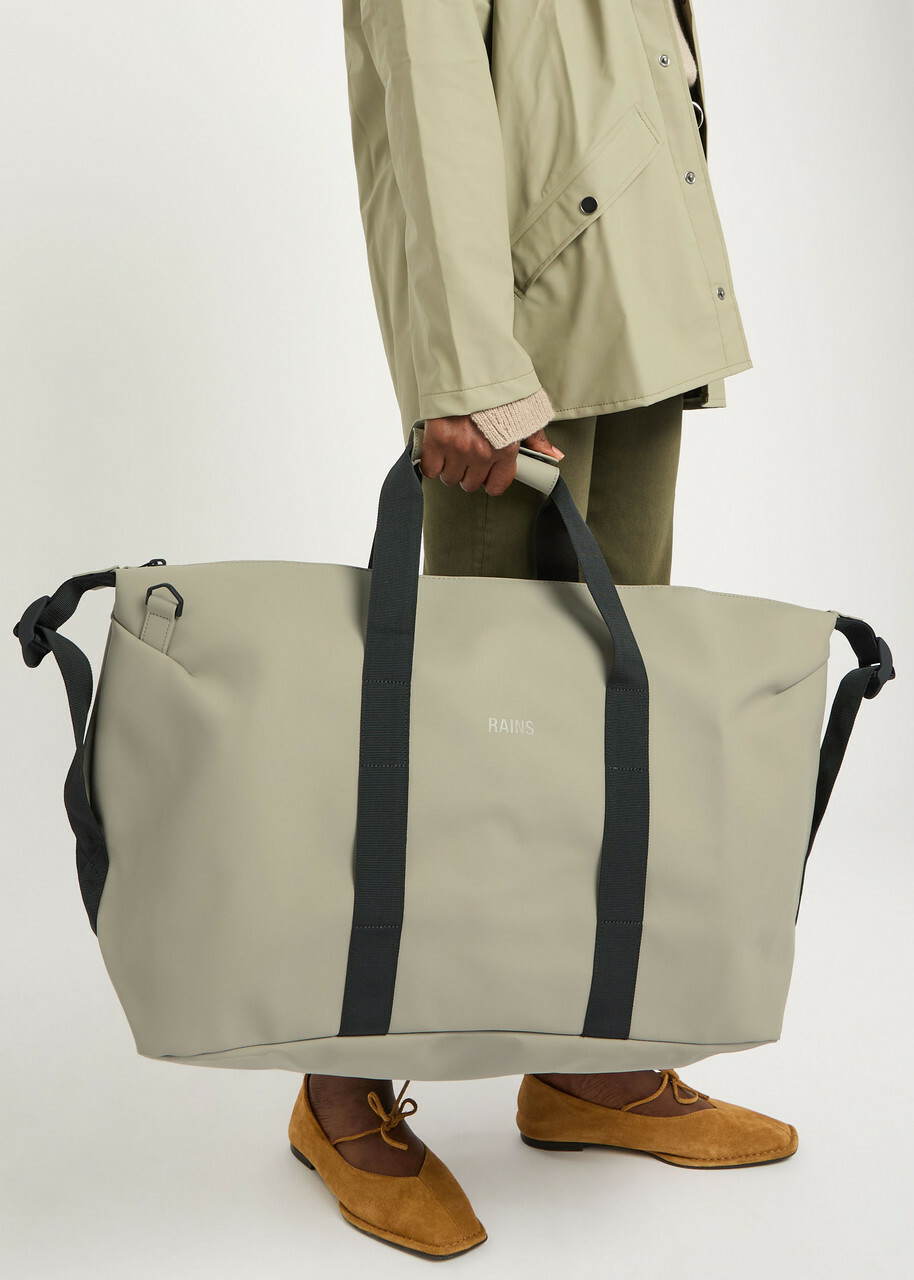Rains Hilo Weekend Rubberised Holdall - Sage - One Size