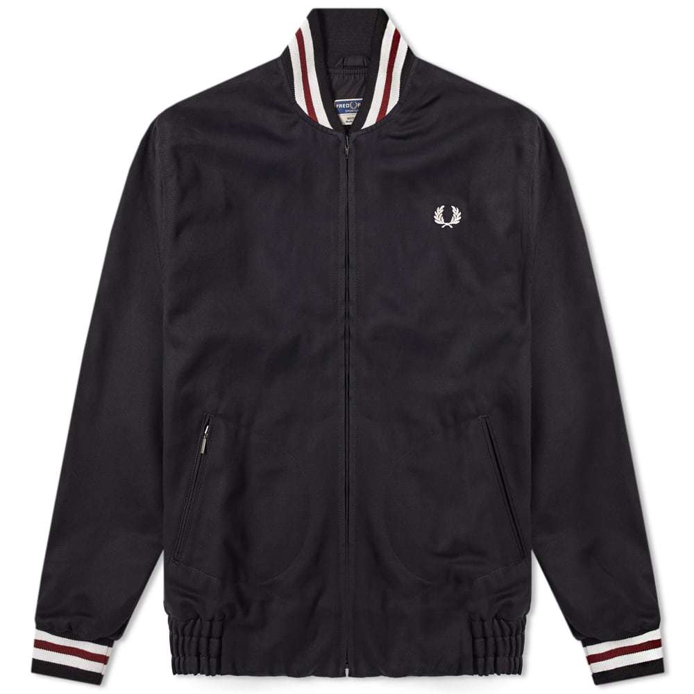 Fabelhafte Fred Perry Bomberjacke Fotos
