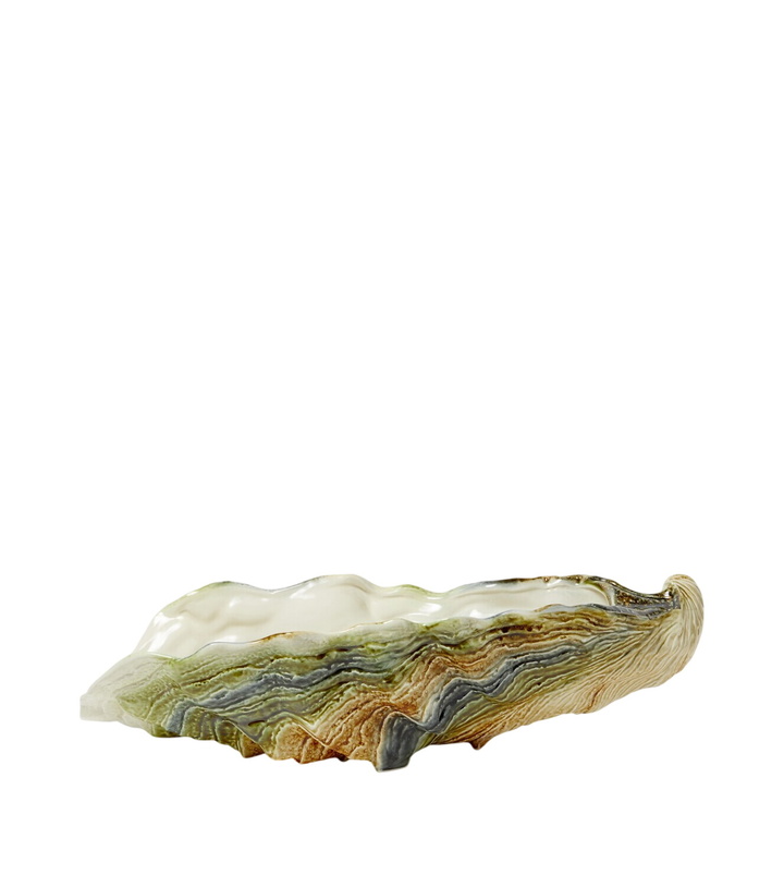 Photo: Bordallo Pinheiro Oyster earthenware centerpiece