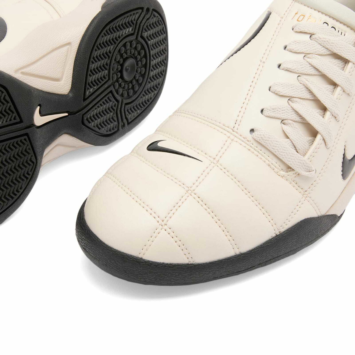 Nike T90 SP Sneaker in Brown/Black