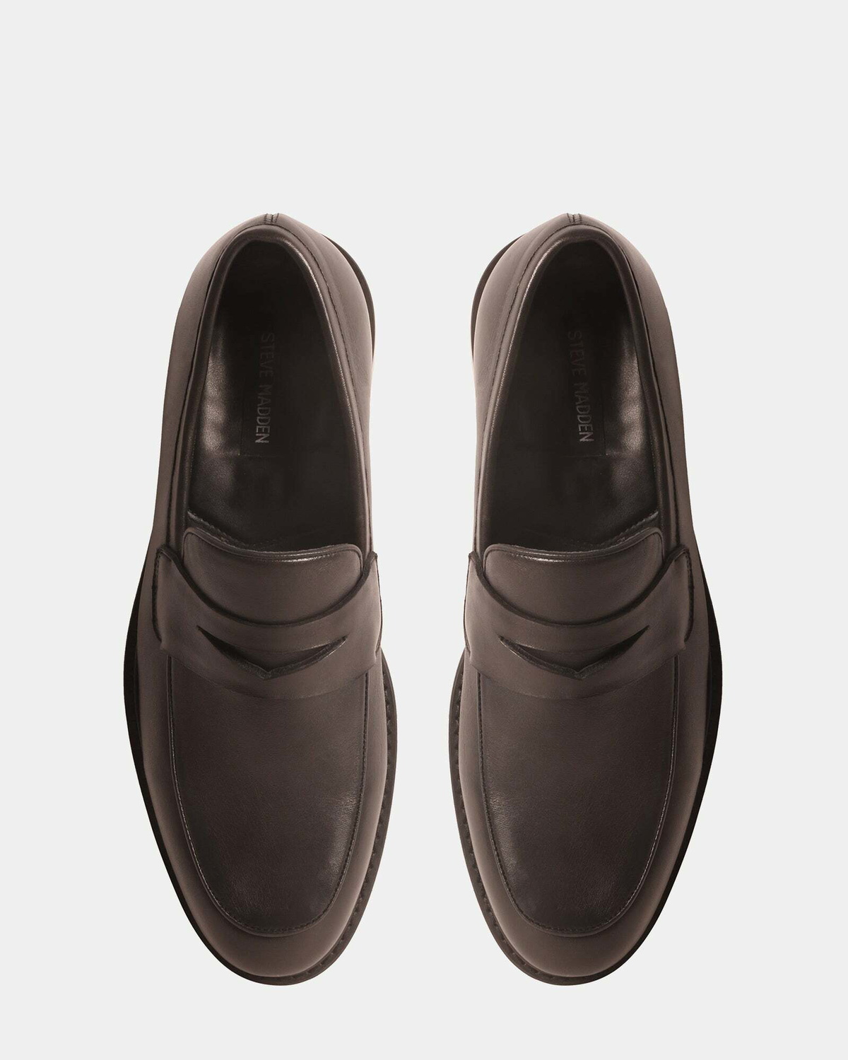 Steve Madden Esteban Loafers in Black