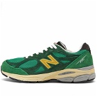 New Balance M990GG3 - Made in USA Sneakers in Green