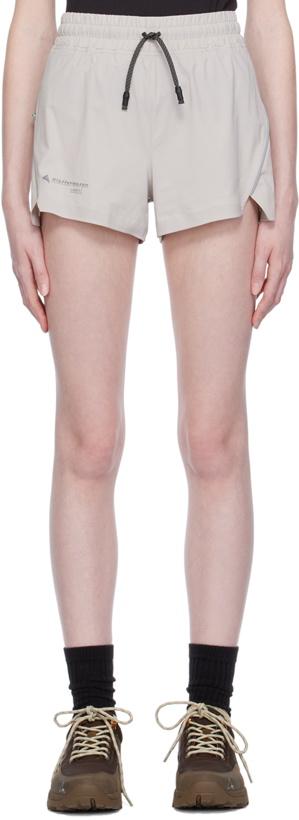 Photo: Klättermusen Gray Laufey Shorts