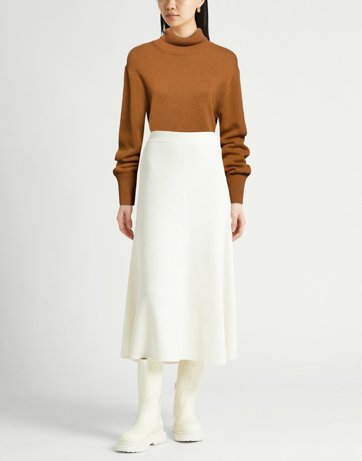 Annagreta Womens Turtleneck in Brown