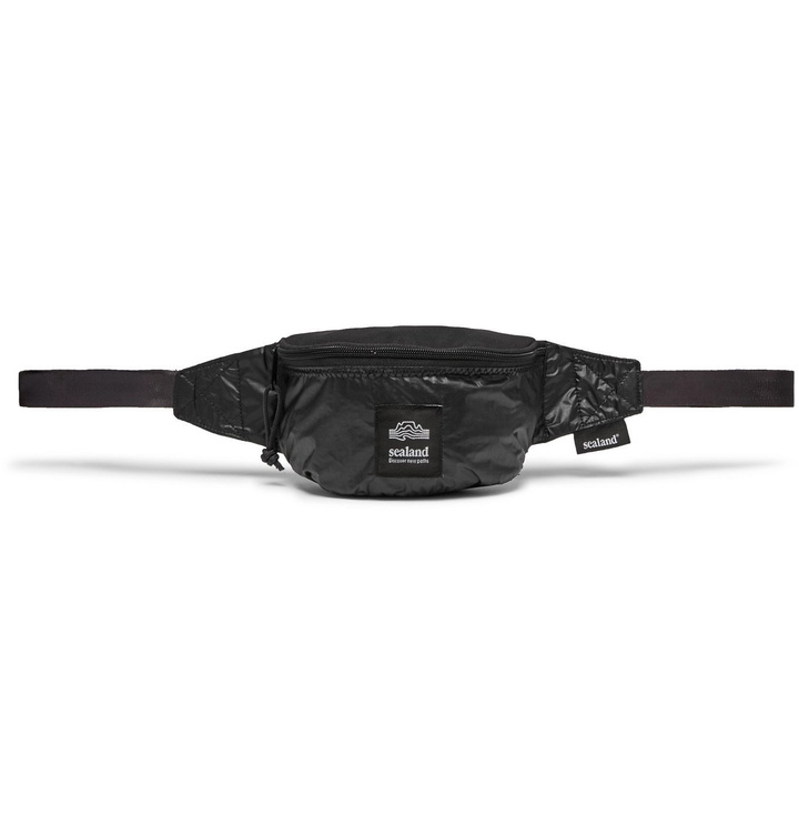 Photo: Sealand Gear - Moon Spinnaker and Bedouin Stretch Belt Bag - Black