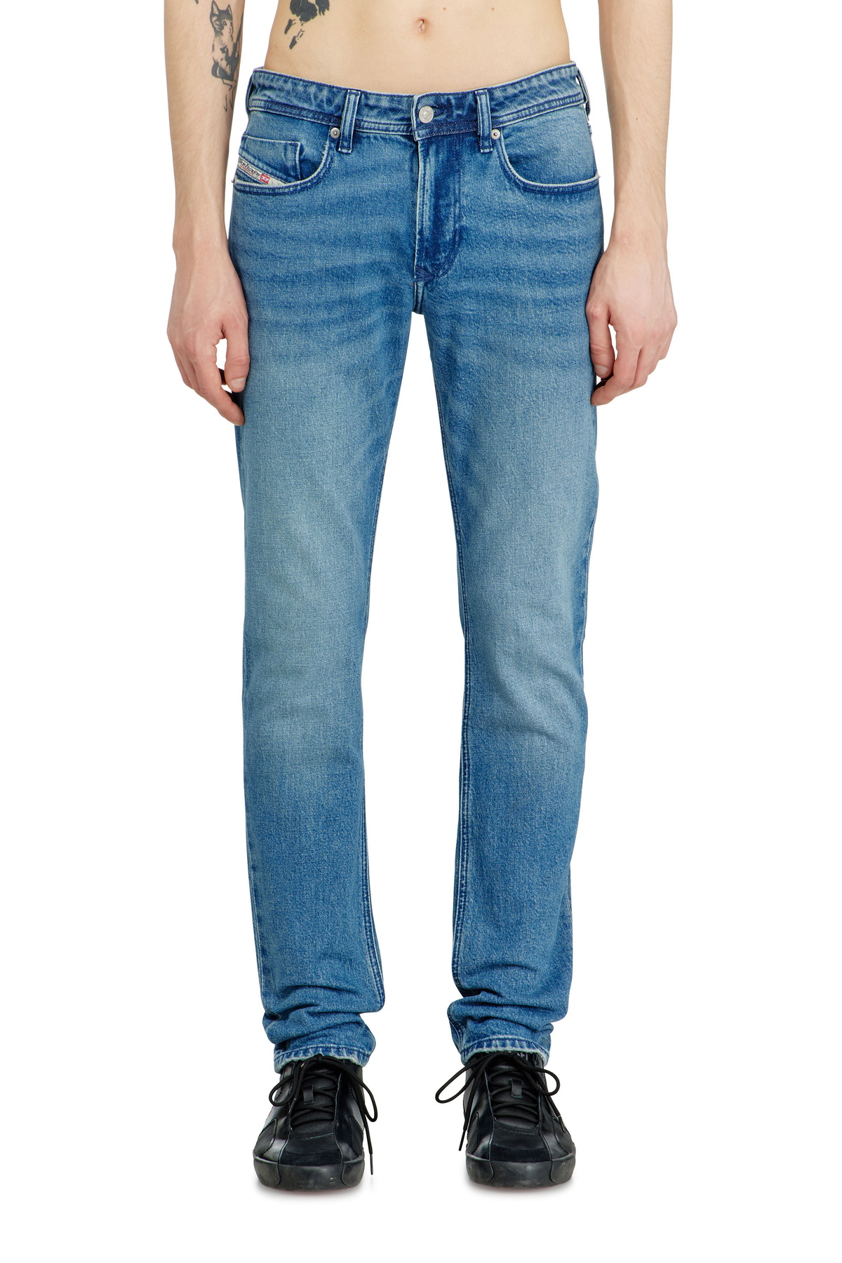 洗練されたデザイン　DIESEL 1995-SP2 スリムジーンズ　38 Diesel Black 1995-SP2 Jeans Diesel