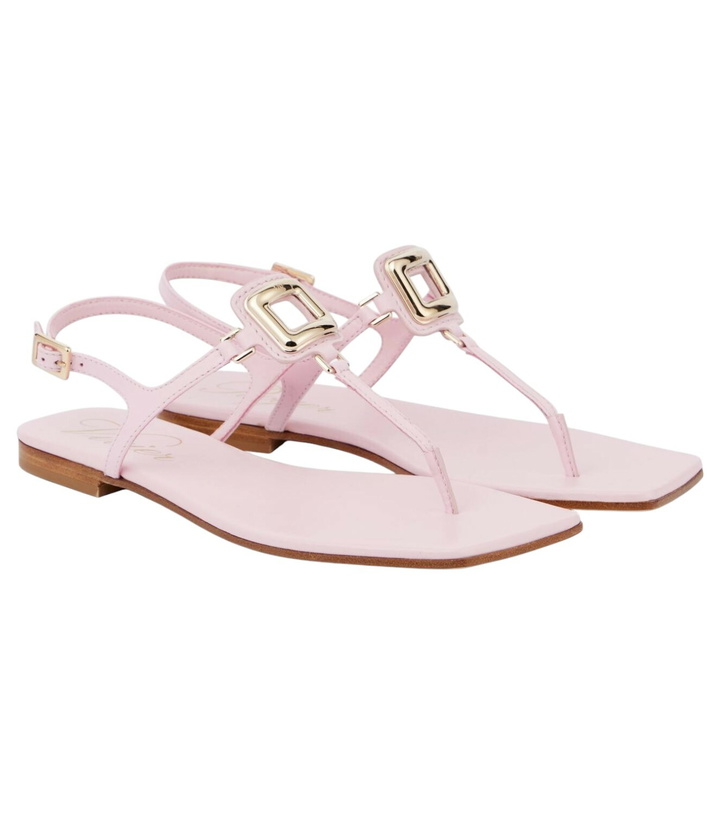Photo: Roger Vivier Viv' By The Sea leather thong sandals