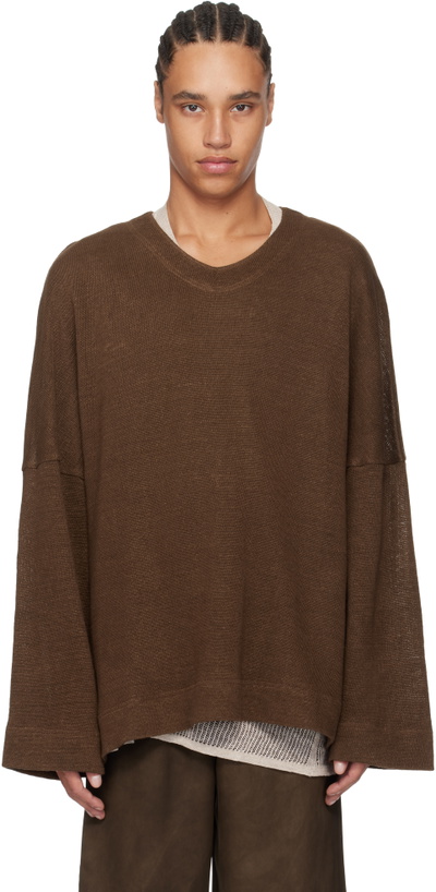 Photo: Aviva Jifei Xue Brown V Neck Knit Sweater