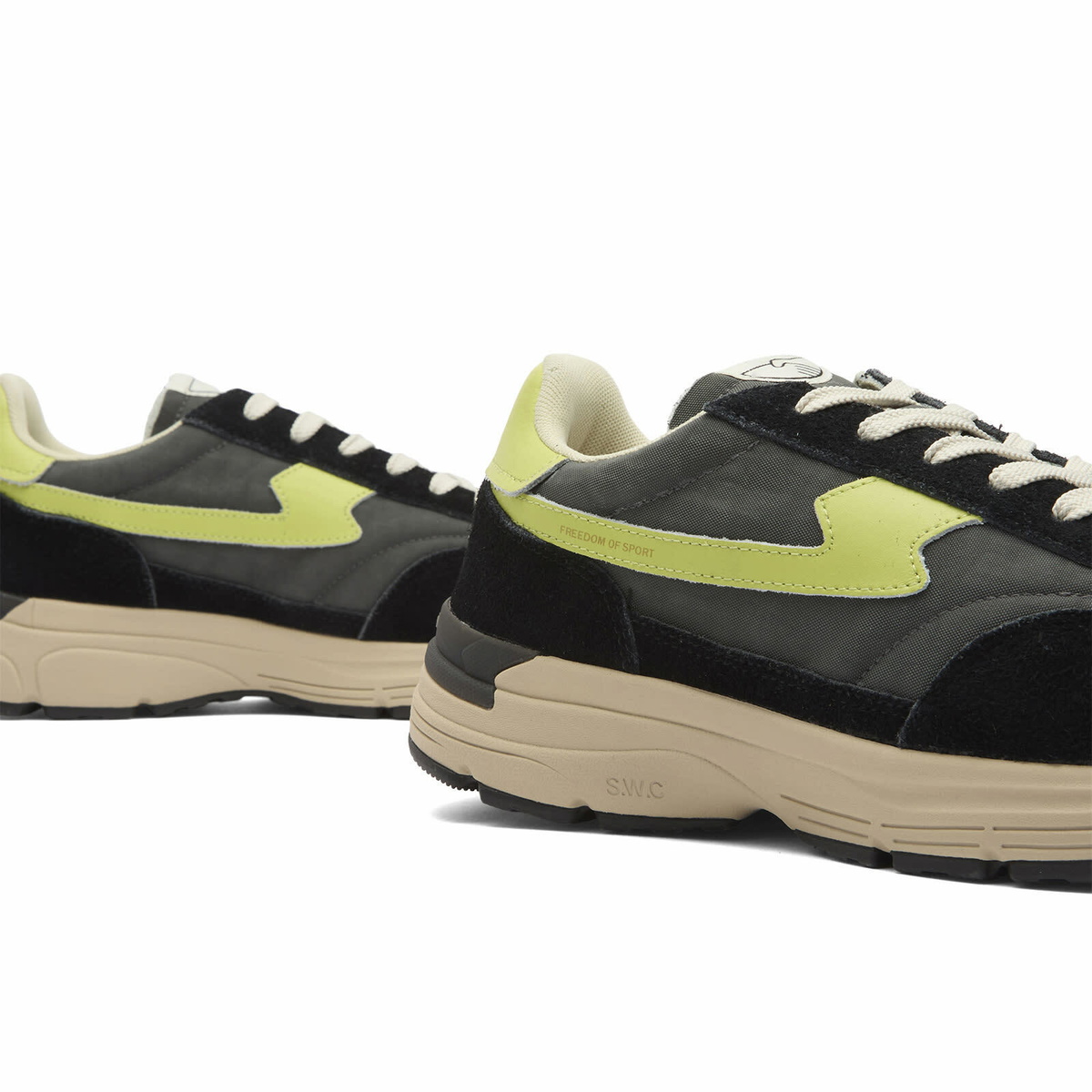 Stepney Workers Club Men's Osier S-Strike in Asphalt Lime