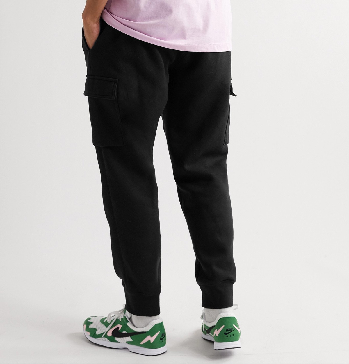 Nike Club Fleece cuffed cargo sweatpants in black - BLACK