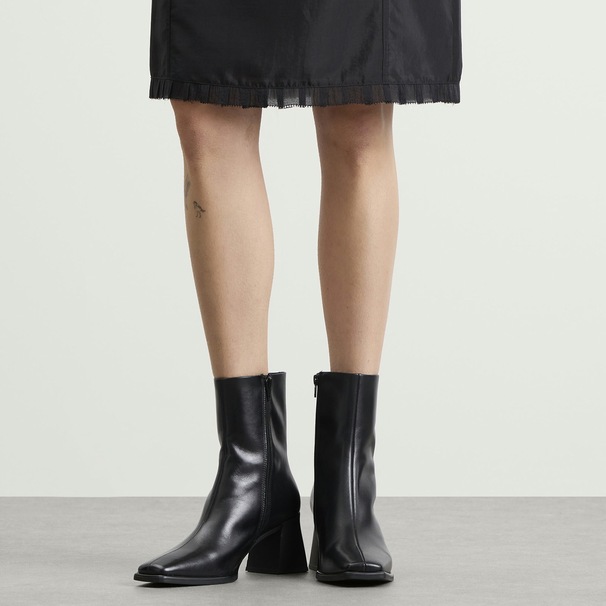 Vagabond Shoemakers Women's Vagabond Hedda Leather Ankle Boot in Black
