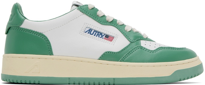 Photo: AUTRY White & Green Medalist Low Sneakers