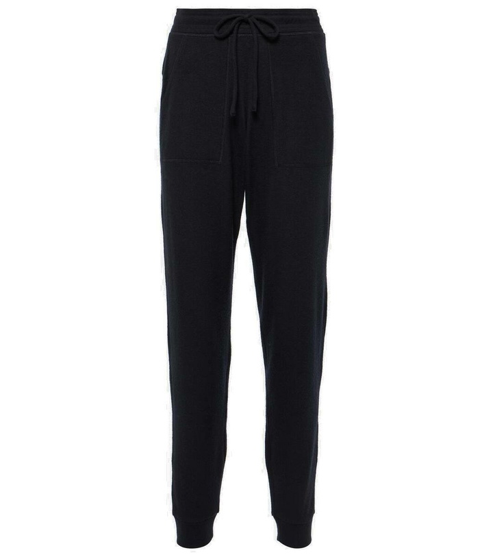 Photo: Alo Yoga Soho sweatpants