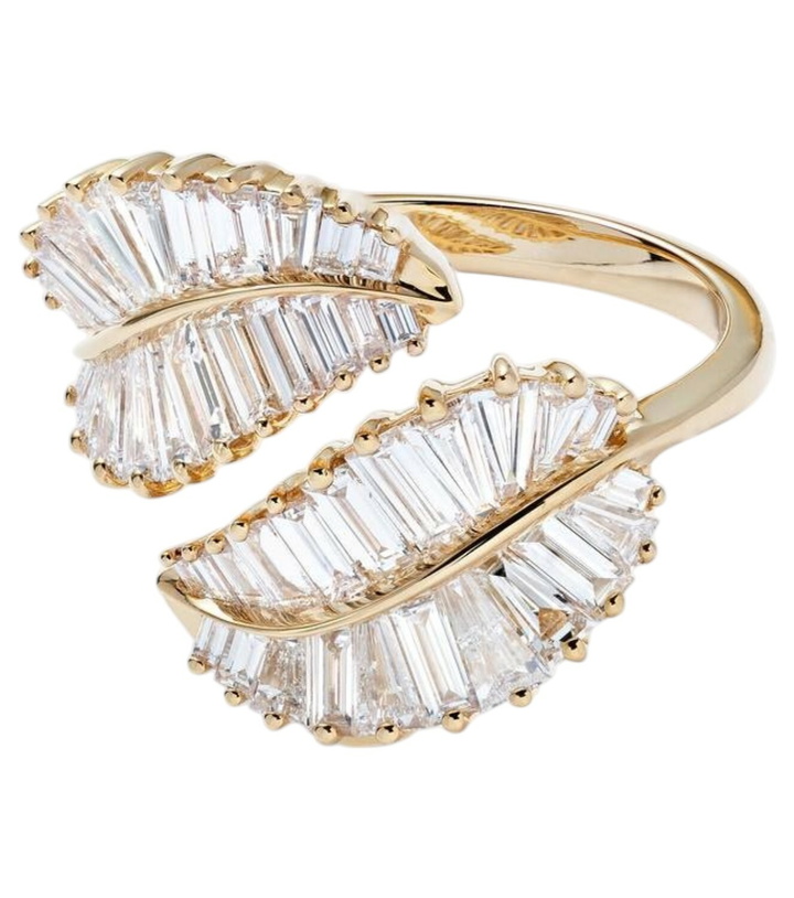 Photo: Anita Ko Palm Leaf 18kt gold ring with diamonds