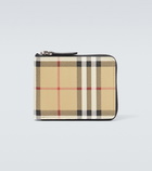 Burberry Vintage Check wallet