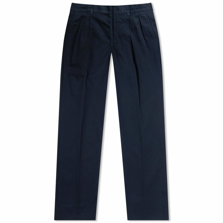 Photo: Norse Projects Men's Christopher Relaxed Pleated Trouser in Dark Navy
