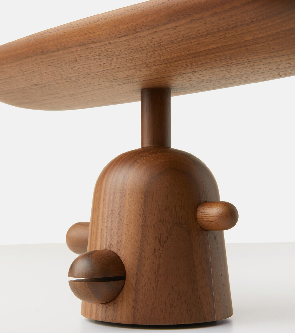 Cassina Réaction Poétique Low centerpiece by Jaime Hayon