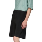 Homme Plisse Issey Miyake Black MC June Pleats Bottom 1 Shorts