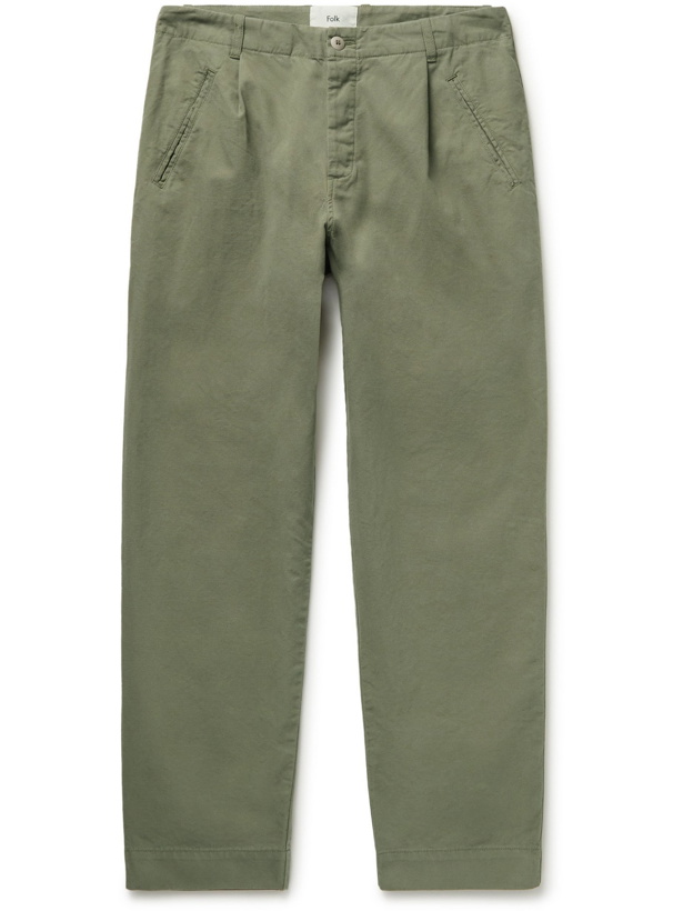 Photo: FOLK - Assembly Tapered Pleated Cotton-Canvas Trousers - Green - 2
