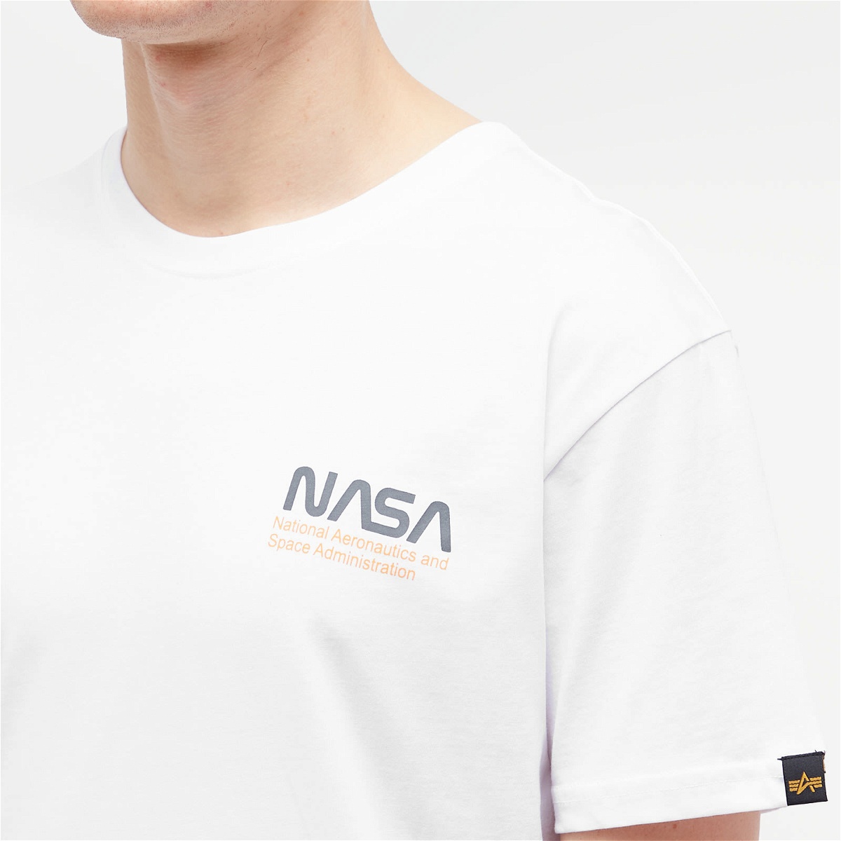 Alpha Industries Men\'s Skylab Nasa T-Shirt in White/Blue Alpha Industries