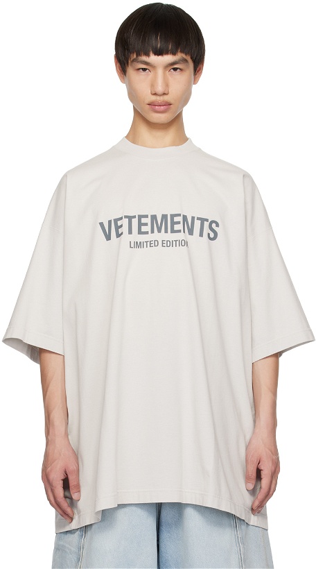 Photo: VETEMENTS Gray 'Limited Edition' T-Shirt