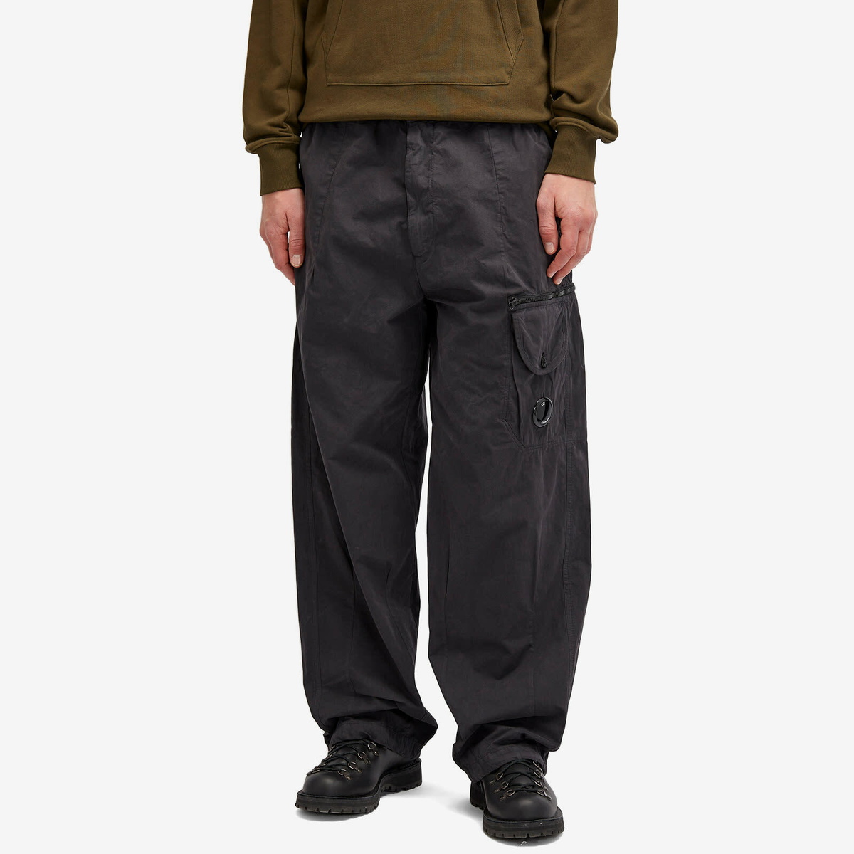 パンツ C.P. Company MICROREPS LOOSE CARGO PANTS Black Microreps Boxy Lens Cargo Pants by C.P. Company on Sale