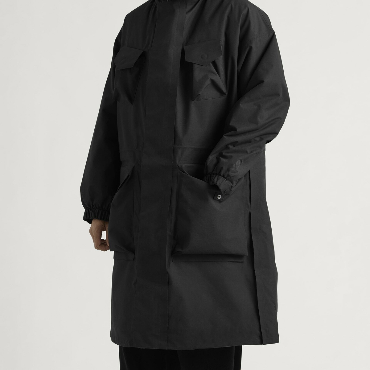 Y-3 Men's GTX Parka Jacket Coat in Black