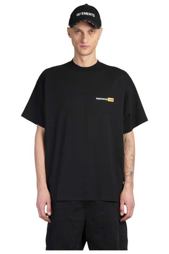 Photo: VETEMENTS T-shirt In Black Cotton