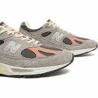 New Balance 991v2 Sneaker in Elephant Skin/Cork/Dark Gull Grey