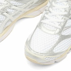 Asics GEL-Cumulus 16 Sneaker in White