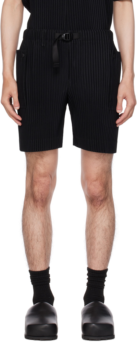 Photo: Homme Plissé Issey Miyake Black Flip Shorts