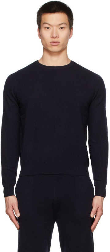 Photo: extreme cashmere Navy N°36 Be Classic Sweater