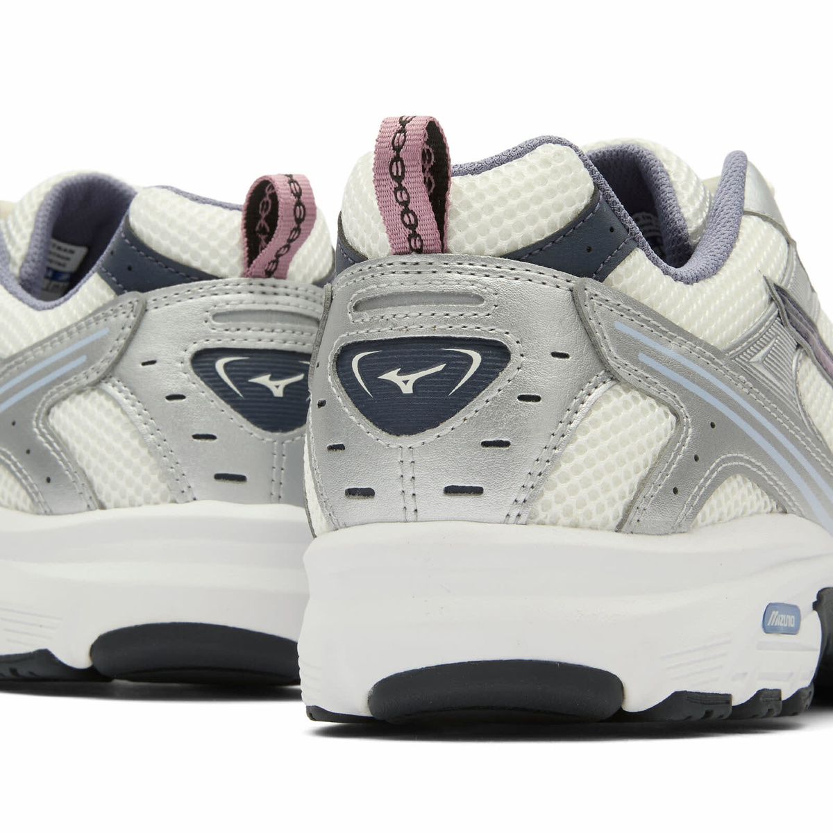 Mizuno MXR "SPORT" Sneaker in Snow White/Lilac Chiffon/Silver