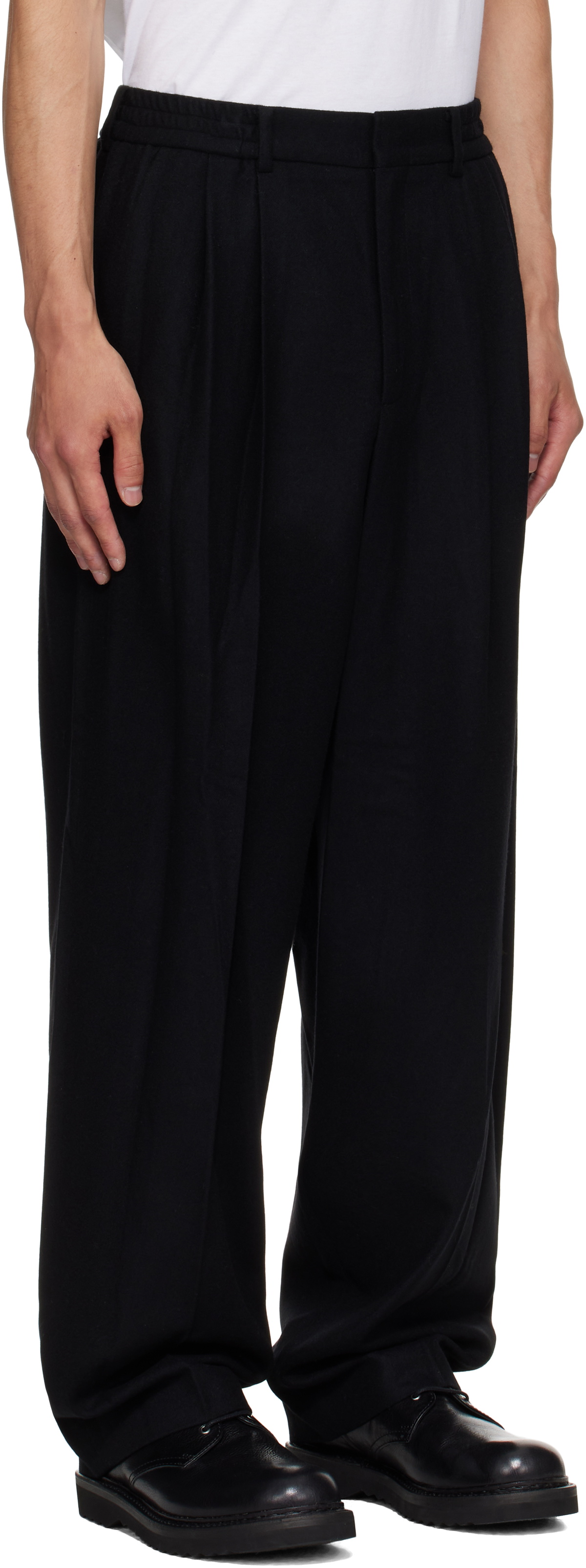 LE17SEPTEMBRE Black Two Tuck Wool Trousers