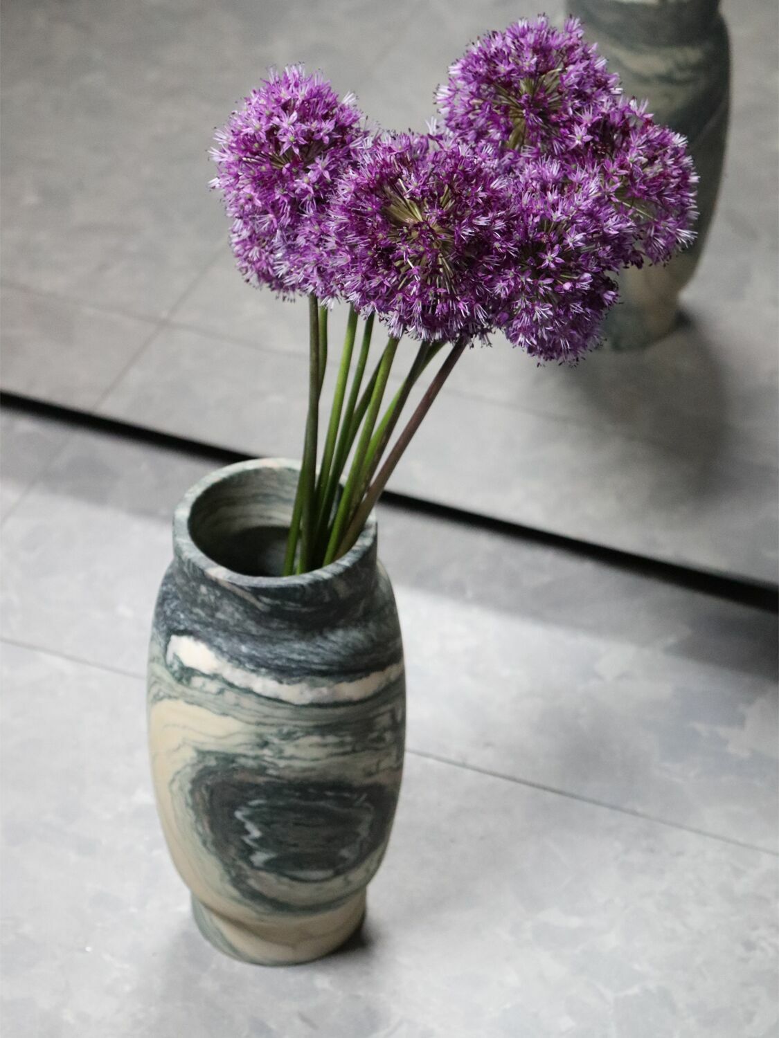 EDITIONS MILANO Stone Handmade Vase
