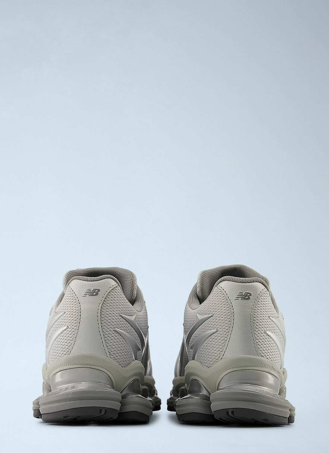 New Balance Abzorb 2000 Sneakers