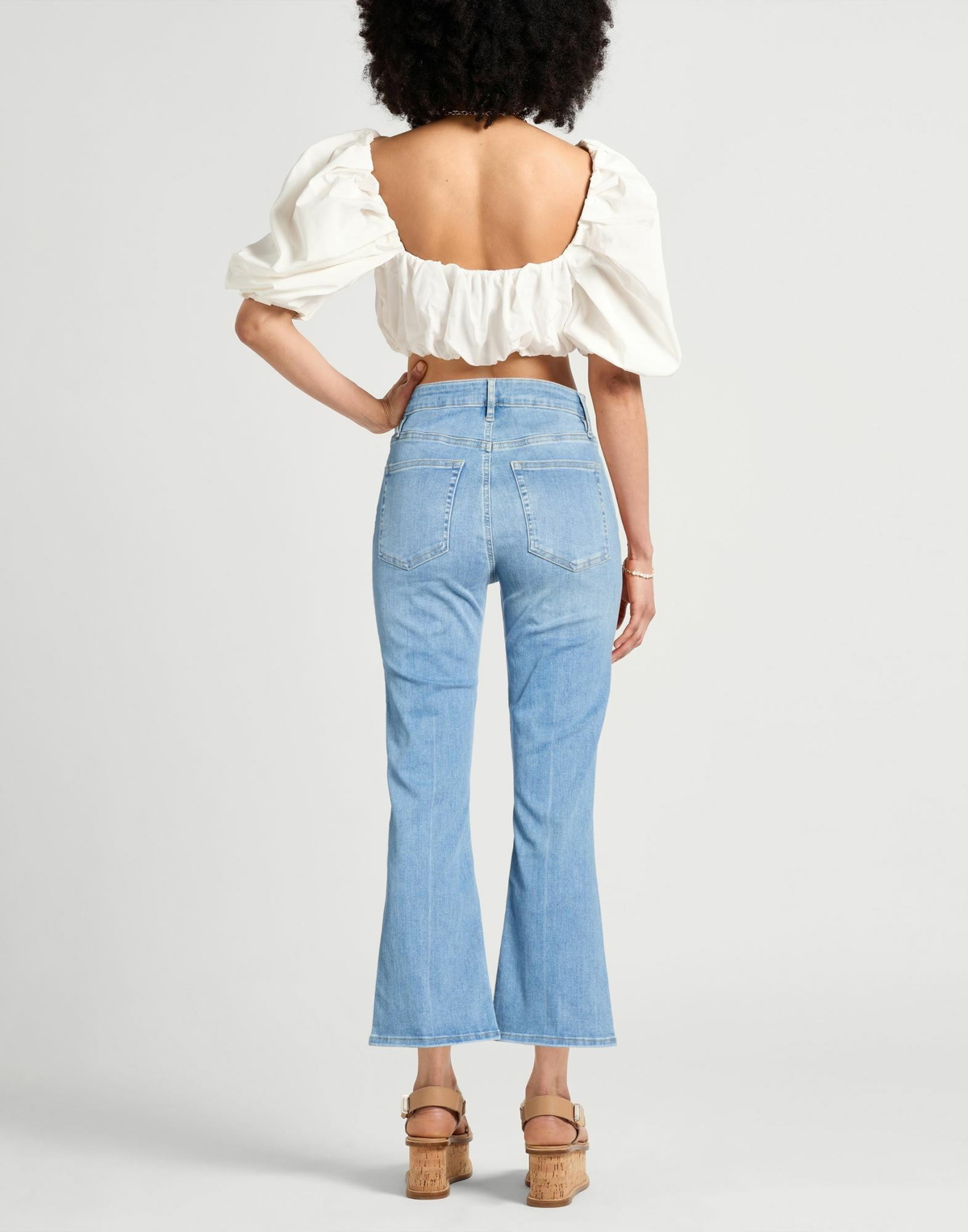 Frame Le Crop Mini Boot Womens Jeans in Blue