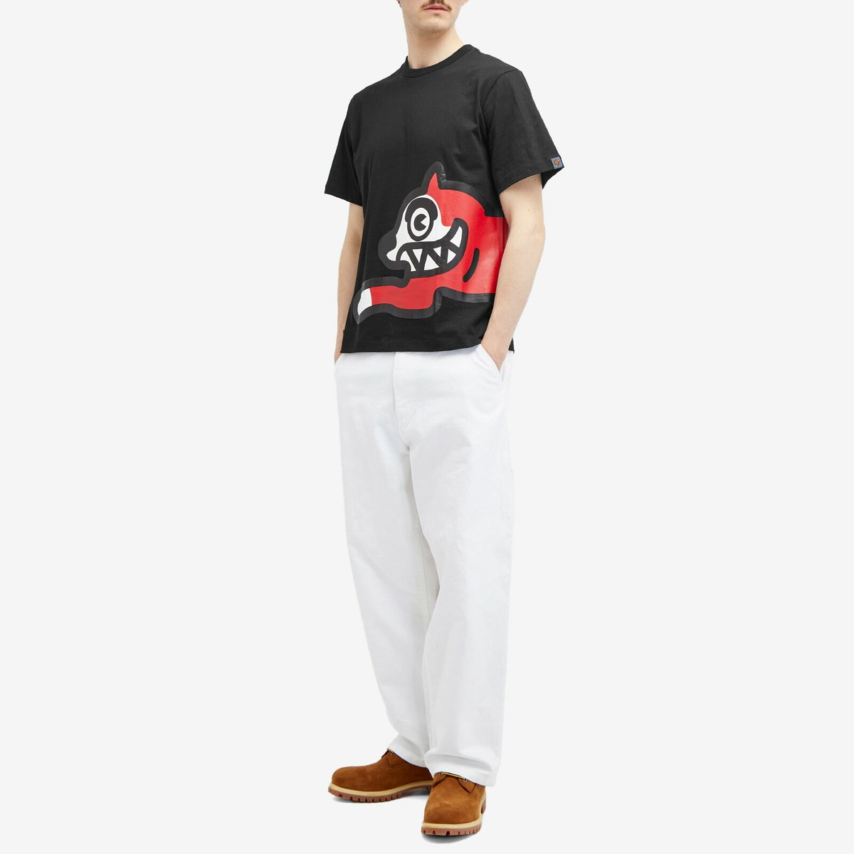 【ICECREAM】 Jumbo Running Dog Tシャツ Icecream Jumbo Running Dog T-Shirt in White | SVD USA