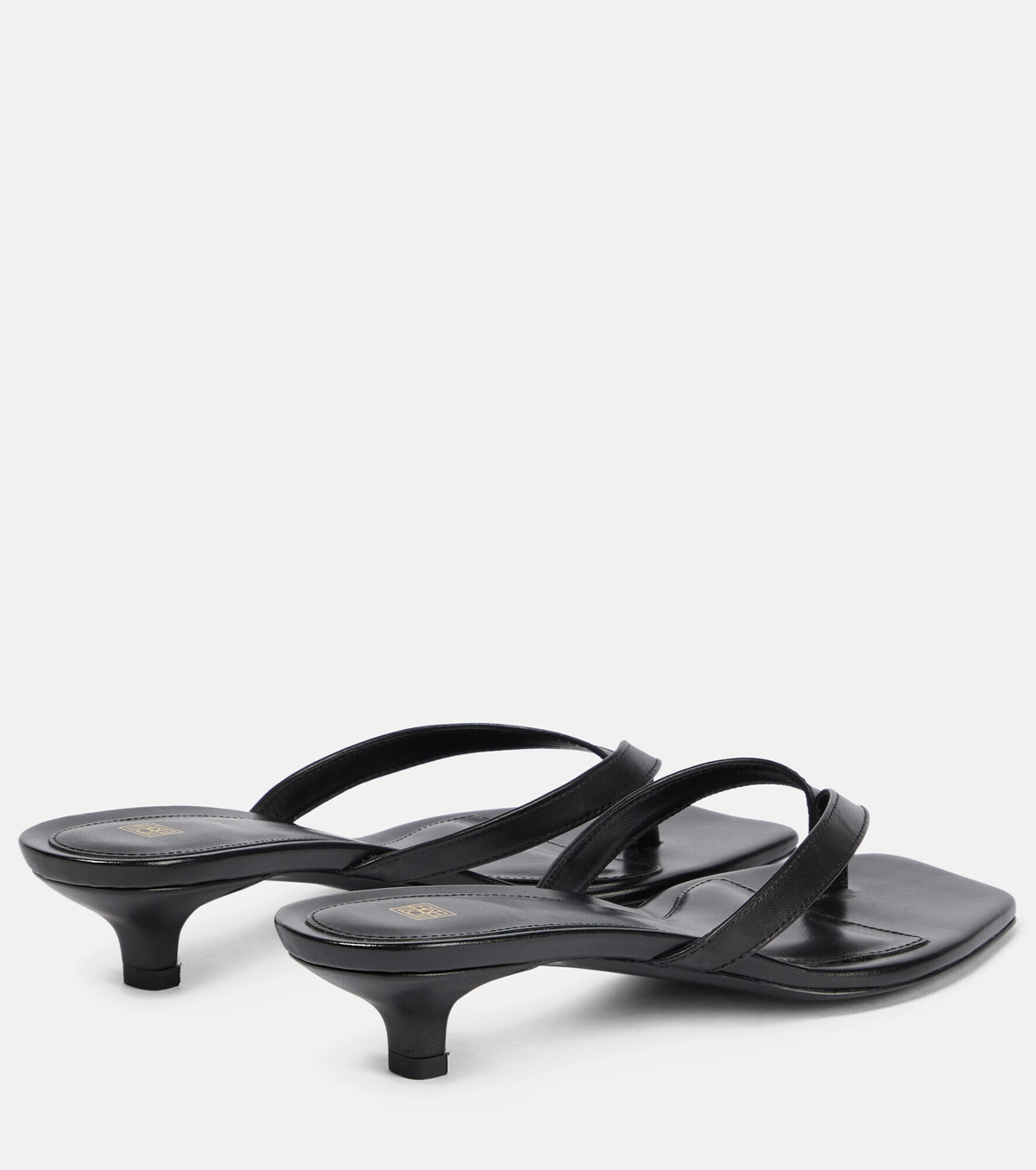 TOTEME Leather thong sandals スニーカー Leather thong sandals in brown - Toteme | Mytheresa