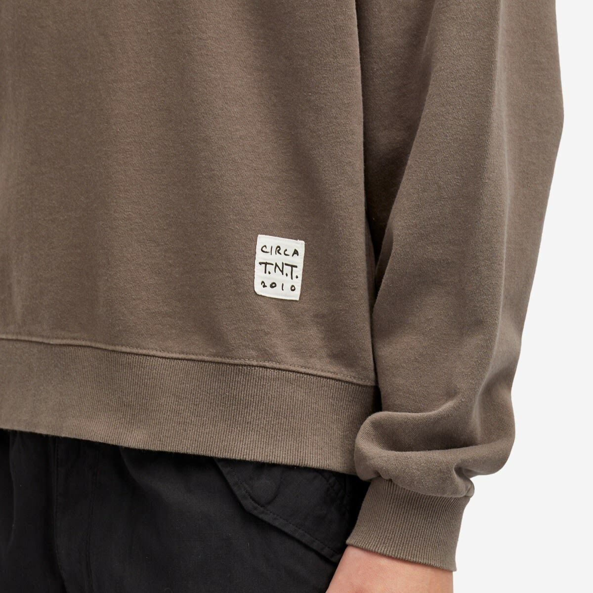 【THISISNEVERTHAT】TNT Faded Crewneck Dark Mocha MUSINSA | thisisneverthat® TNT Faded Crewneck Dark Mocha