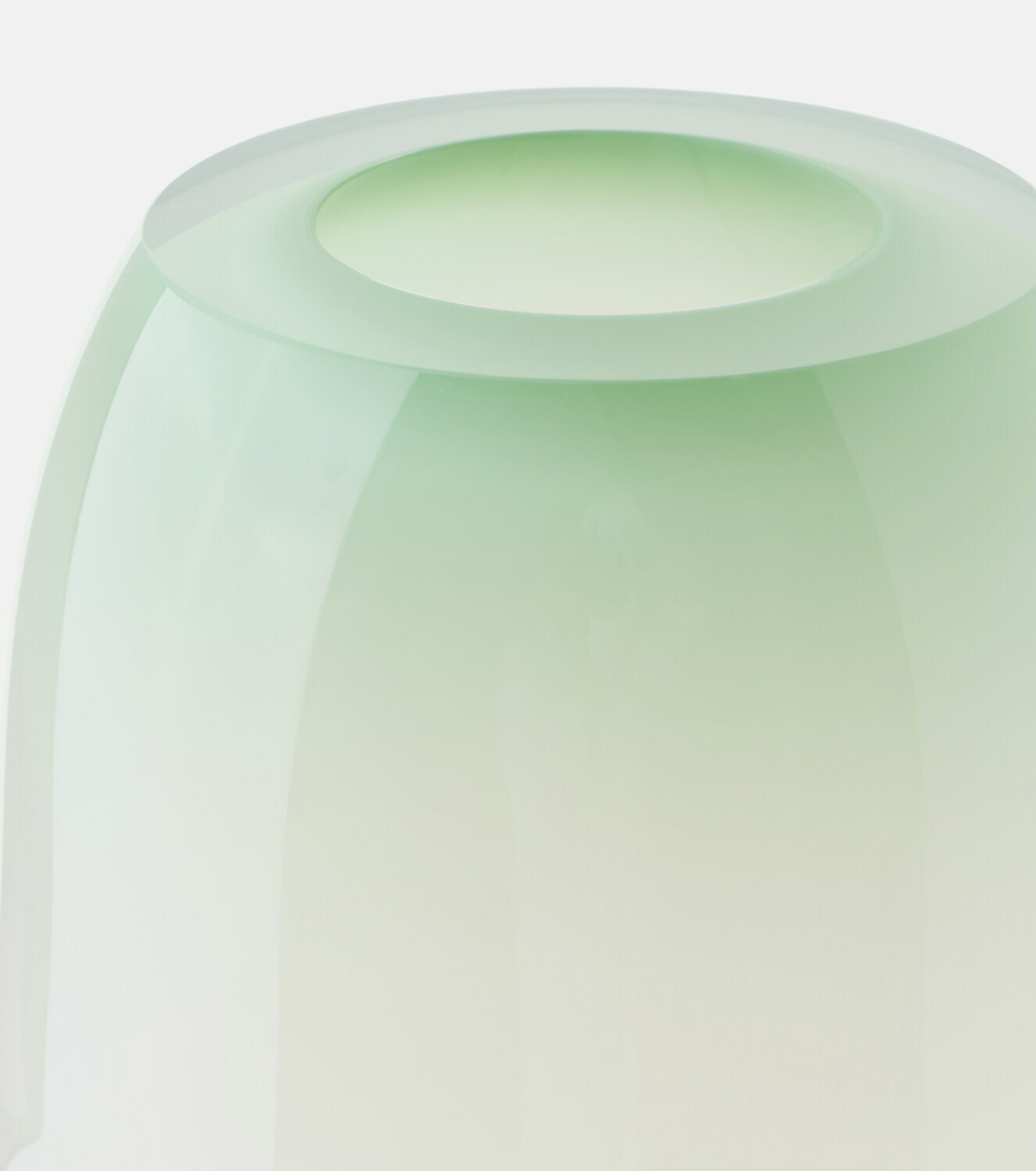 Alexa Lixfeld Spin glass vase