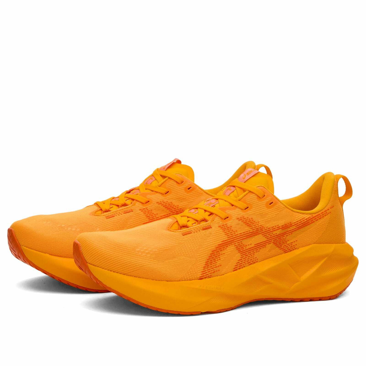 Asics Running Asics NOVABLAST 5 Sneaker in Yamabuki/Anzu