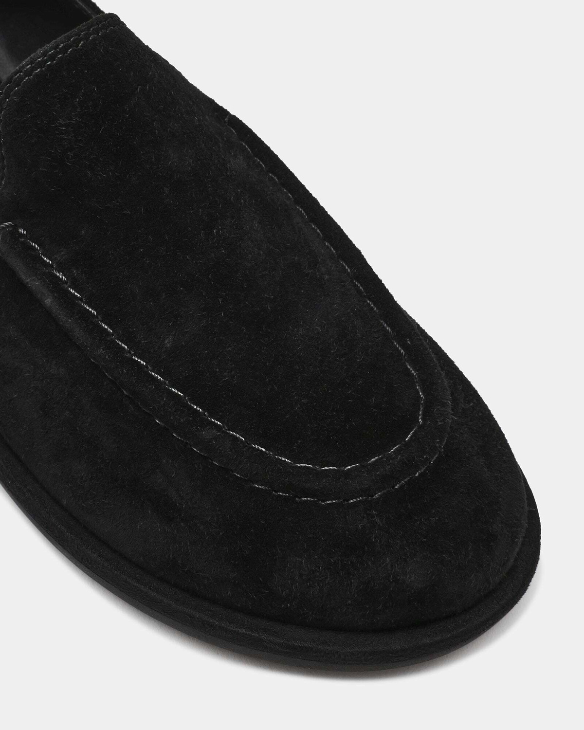 Steve Madden Safra Flats in Black