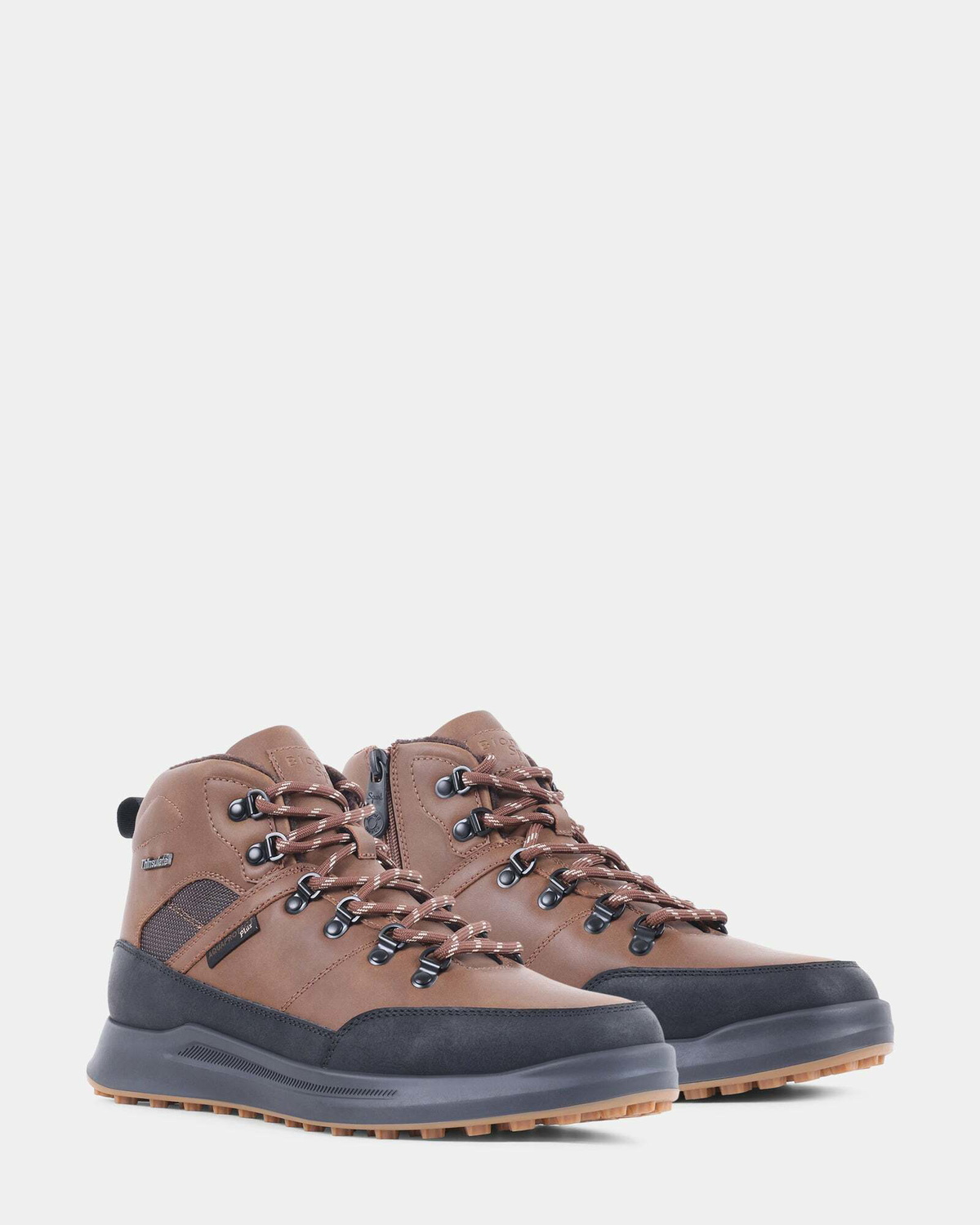Steve Madden Maxwell Boots in Tan