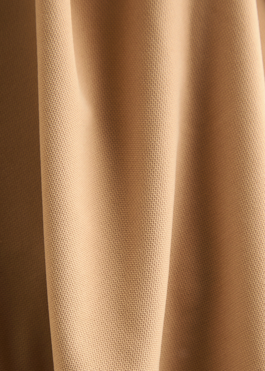 Wacoal Shape Revelation Hourglass Thigh Shaper Shorts Beige